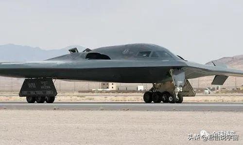 B-2隐形轰炸机，美国军事工业的杰作与巨额成本